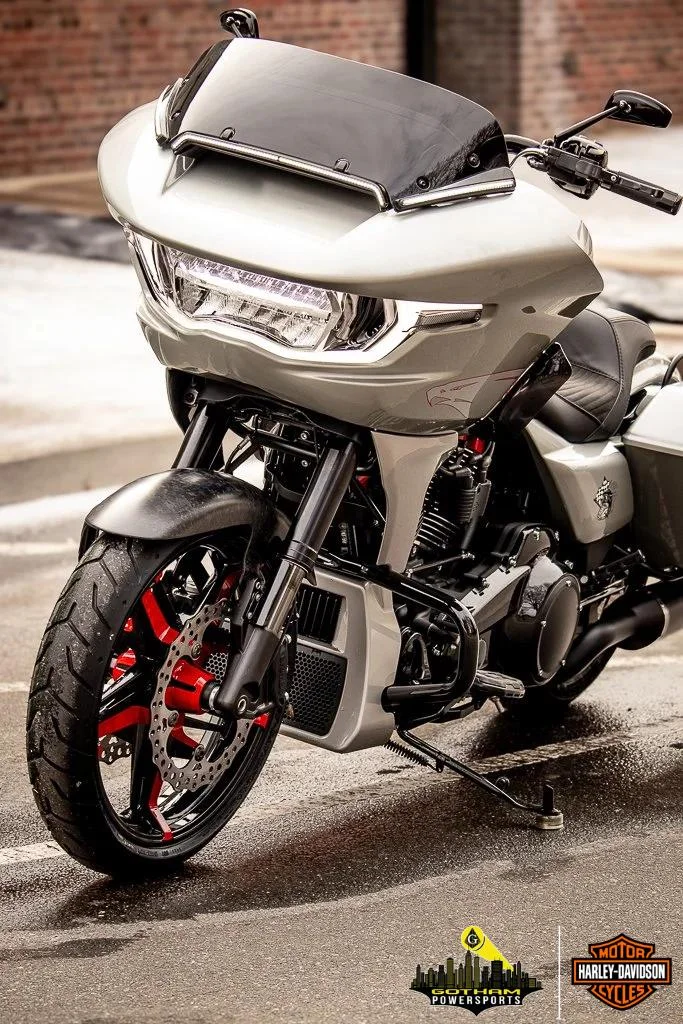 2024 HARLEY-DAVIDSON ROAD GLIDE CUSTOM ST REPLICA