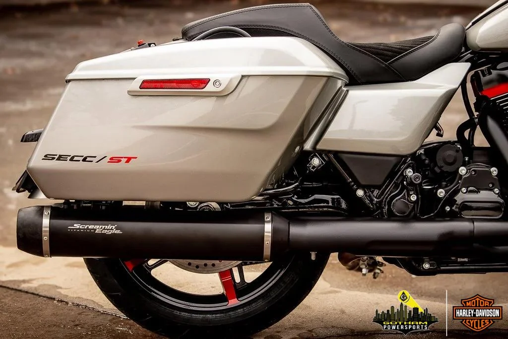 2024 HARLEY-DAVIDSON ROAD GLIDE CUSTOM ST REPLICA