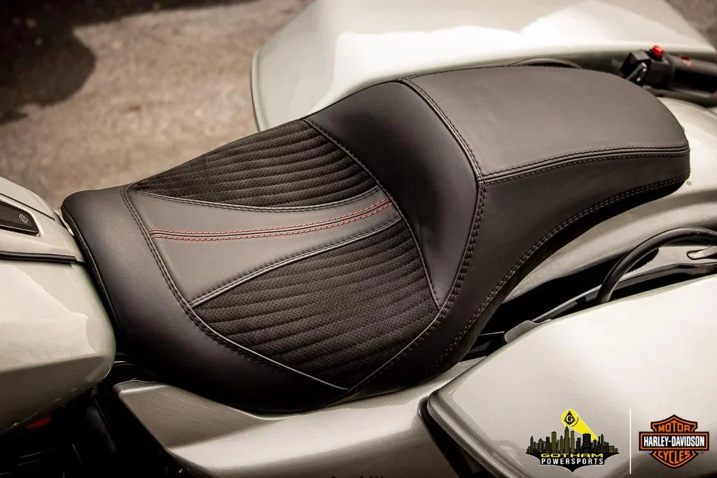 2024 HARLEY-DAVIDSON ROAD GLIDE CUSTOM ST REPLICA