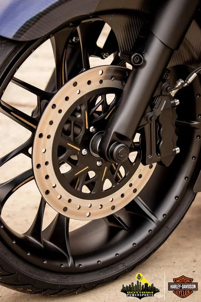 2024 HARLEY-DAVIDSON ROAD GLIDE CUSTOM HOTROD FAT TIRE BAGGER