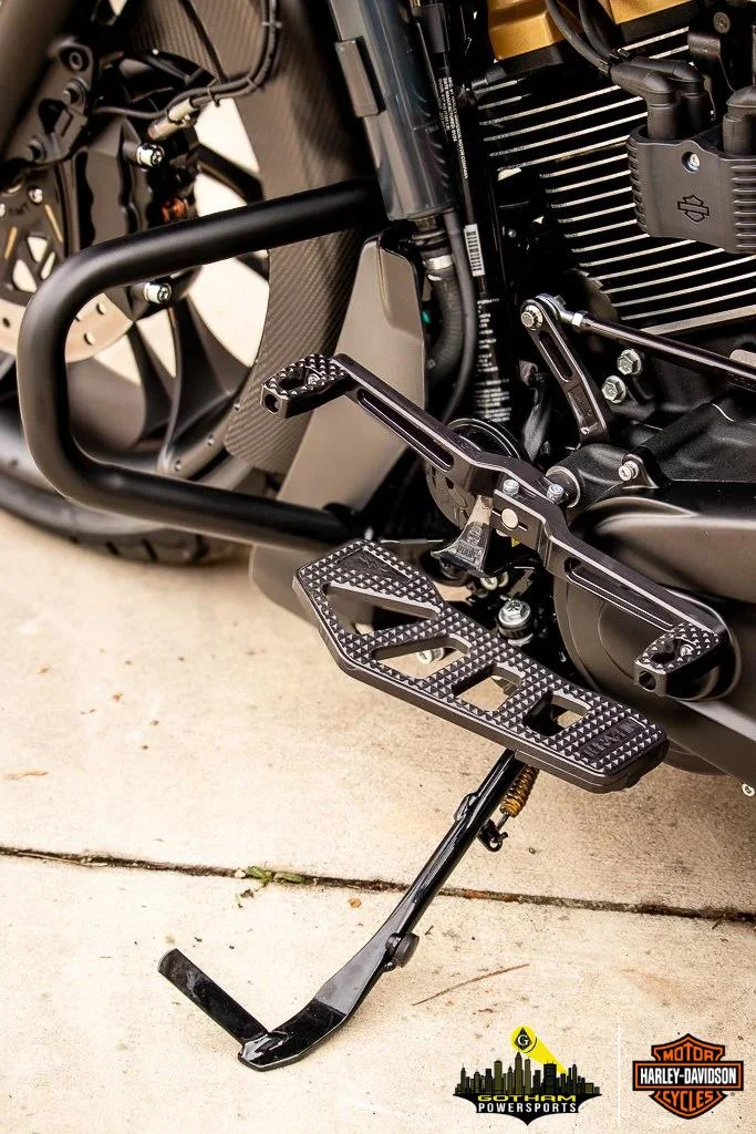 2024 HARLEY-DAVIDSON ROAD GLIDE CUSTOM HOTROD FAT TIRE BAGGER