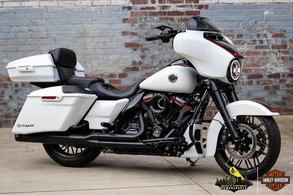 2021 HARLEY-DAVIDSON CVO Street Glide FLHXSE alt