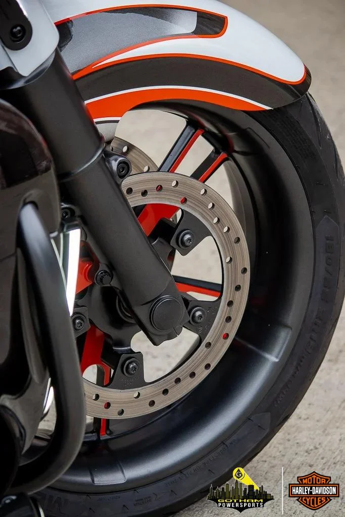 2021 HARLEY-DAVIDSON STREET GLIDE CUSTOM FAT TIRE BAGGER