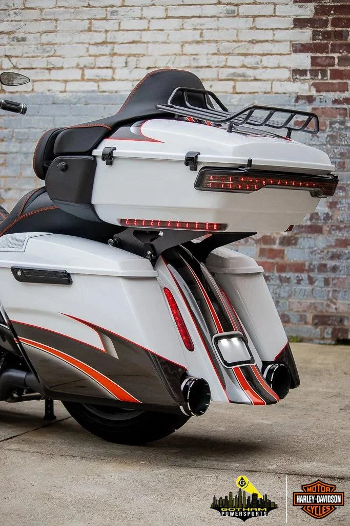 2021 HARLEY-DAVIDSON STREET GLIDE CUSTOM FAT TIRE BAGGER