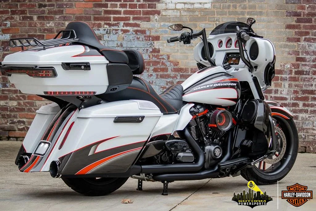 2021 HARLEY-DAVIDSON STREET GLIDE CUSTOM FAT TIRE BAGGER