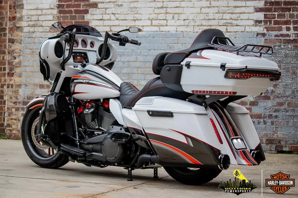 2021 HARLEY-DAVIDSON STREET GLIDE CUSTOM FAT TIRE BAGGER