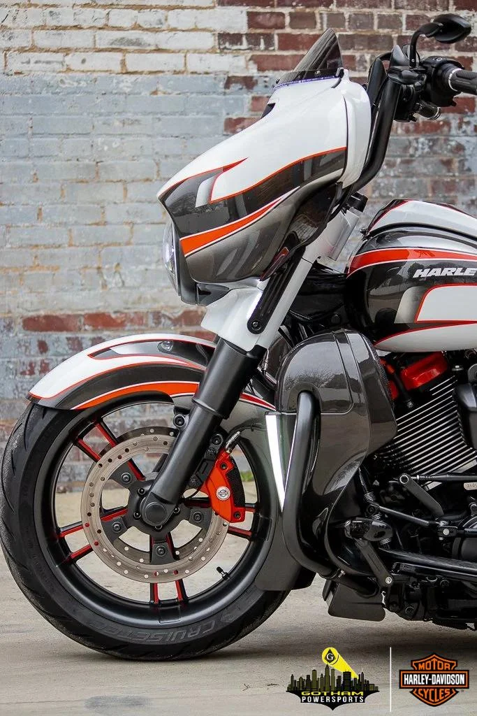 2021 HARLEY-DAVIDSON STREET GLIDE CUSTOM FAT TIRE BAGGER