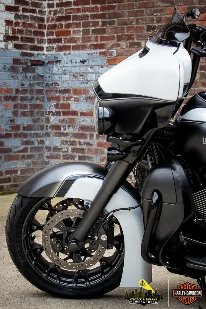 2021 HARLEY-DAVIDSON ULTRA LIMITED FAT TIRE HOT ROD BAGGER