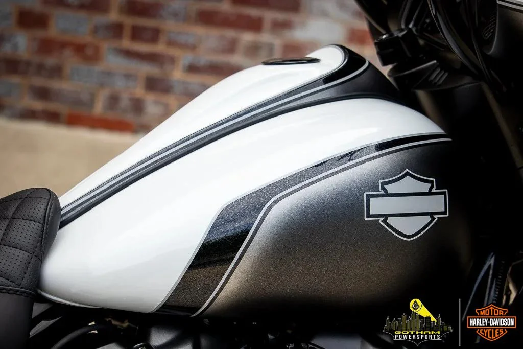 2021 HARLEY-DAVIDSON ULTRA LIMITED FAT TIRE HOT ROD BAGGER